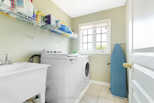 Additional image 24 of 1297 Barton St