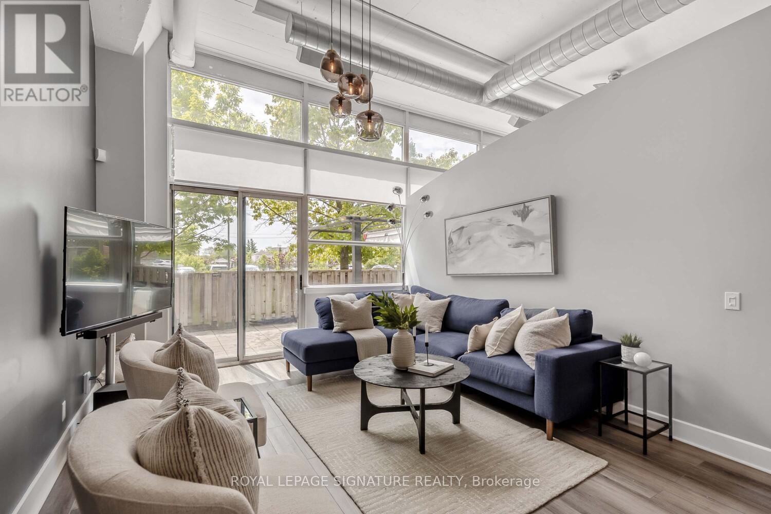 108 - 1001 ROSELAWN AVENUE|Toronto (Briar Hill-Belgravia), Ontario M6B4M4