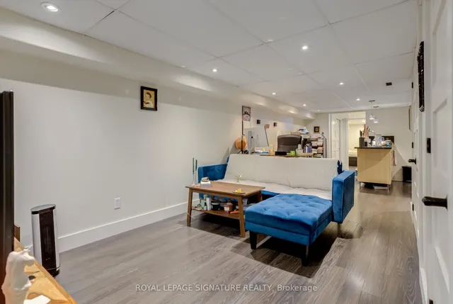 Additional image 33 of 20 Manning Ave