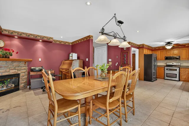 Additional image 7 of 2 Torada Crt