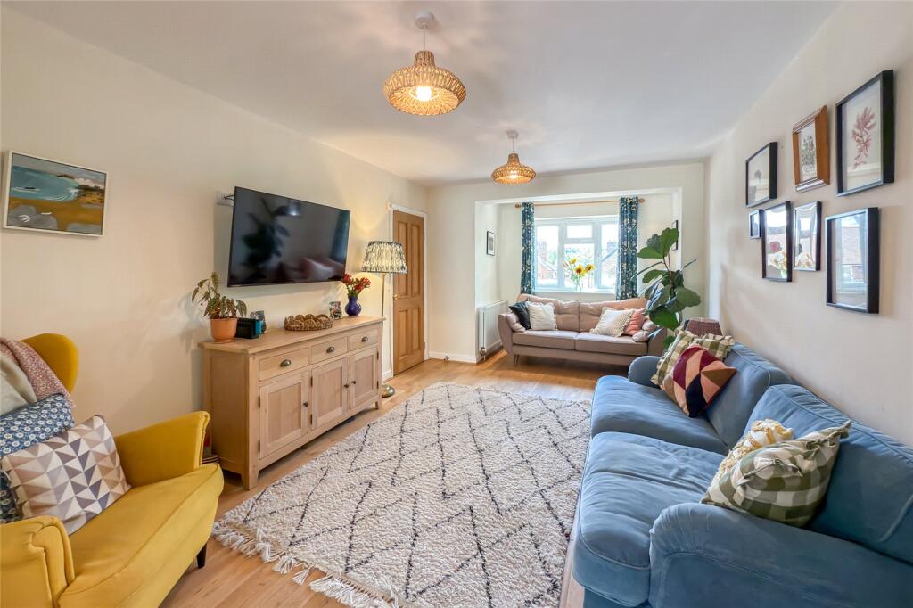 Additional image 4 of Marshalls Way, Wheathampstead, Hertfordshire, AL4