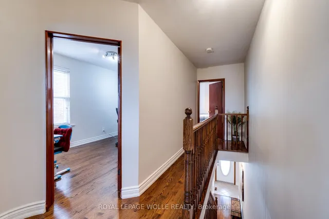 Additional image 19 of 1315 Lansdowne Ave