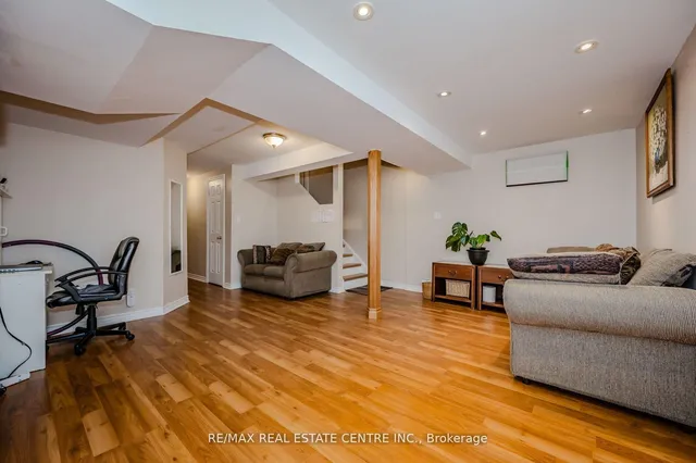 Additional image 9 of 620 Rossellini Dr