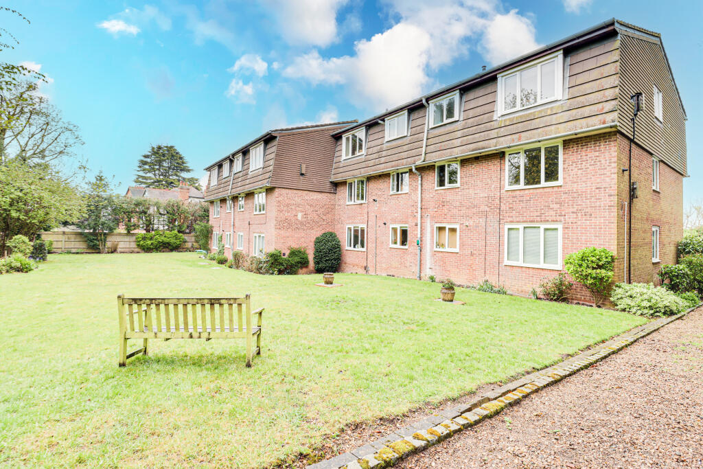 Additional image 11 of Douglas Road, Harpenden, AL5