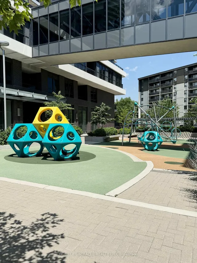 Additional image 4 of 26 Gibbs Rd Unit 543