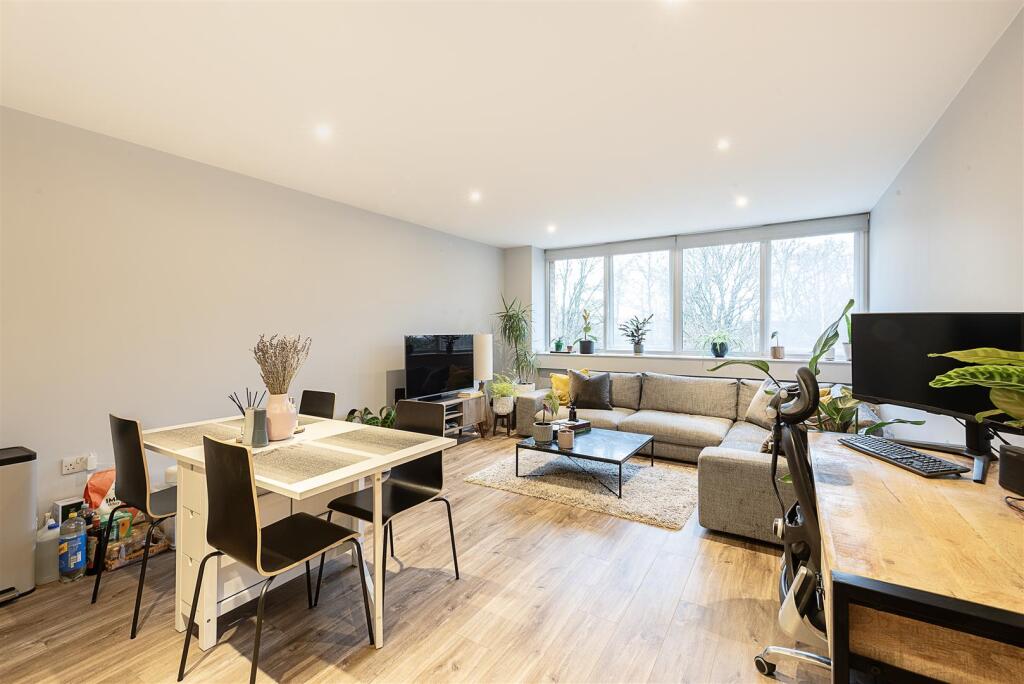 Additional image 6 of Sandridge Park, Porters Wood, St Albans