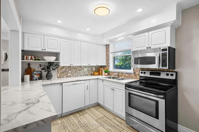 Additional image 9 of 78 West 3rd St