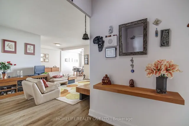 Additional image 12 of 5 Shady Gfwy Unit 1011