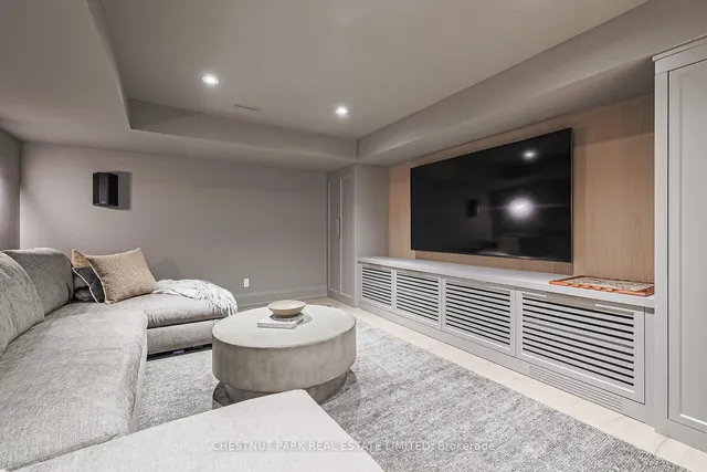 Additional image 46 of 142 Buckingham Ave