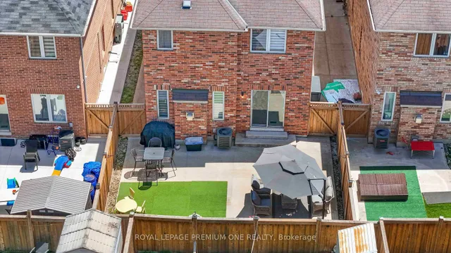 Additional image 46 of 44 Dockside Cres