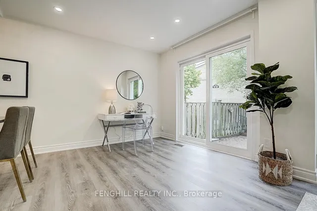 Additional image 17 of 65 Rameau Dr Unit 110