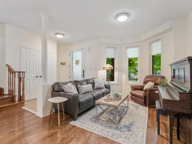 Additional image 2 of 54 Crossovers St