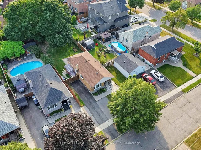 房产图片 45 - 33 Mendip Cres