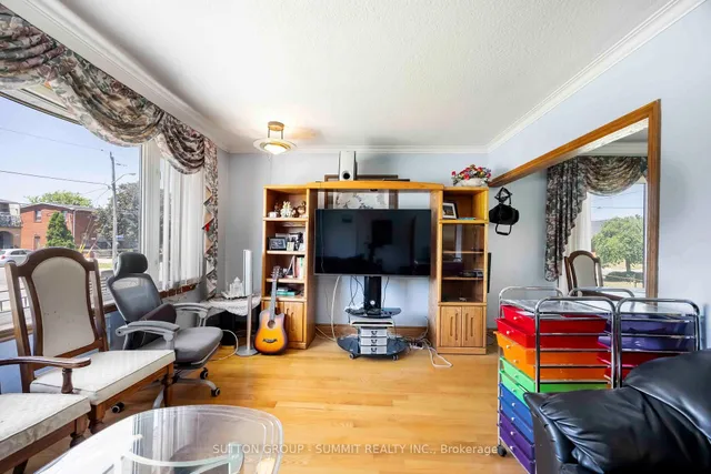 Additional image 11 of 1 DEVERELL Cres