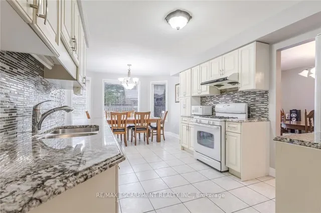 Additional image 7 of 42 Hillgarden Dr