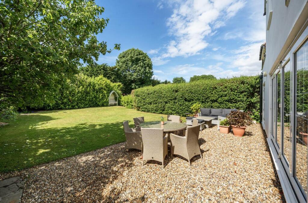 Additional image 16 of Moffats Lane, Brookmans Park