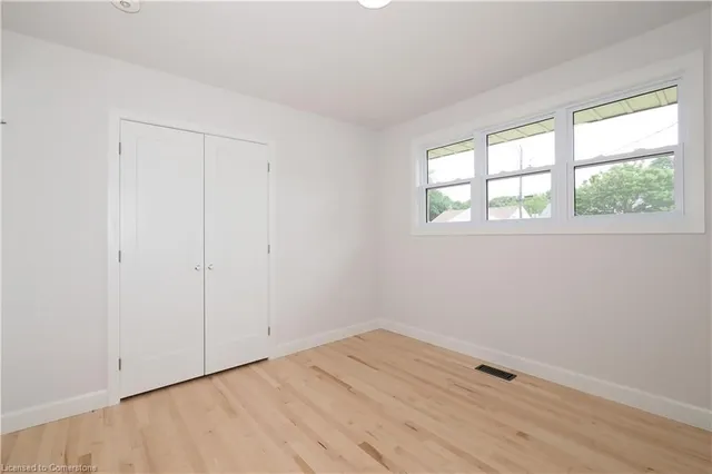 Additional image 12 of 383 Dumfries Ave