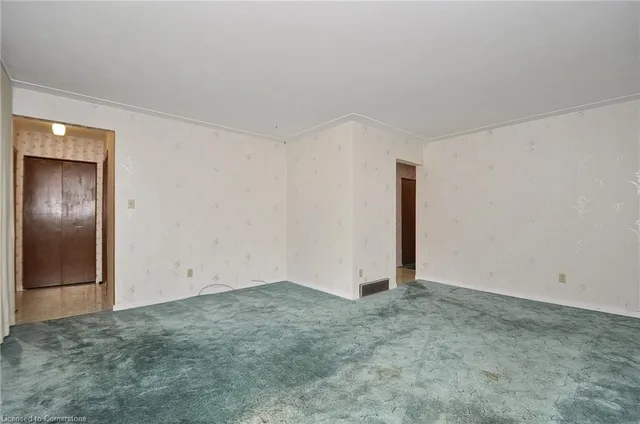 Additional image 8 of 23 Gibson Crt