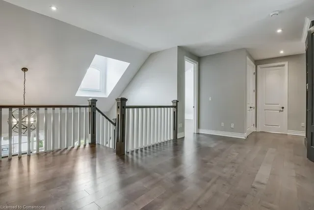 Additional image 19 of 12-258 Edgewater Cres