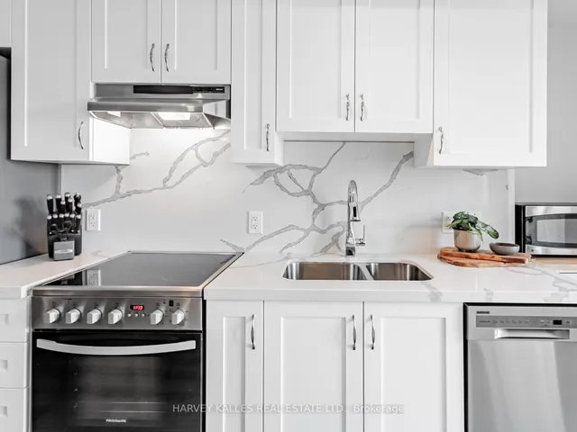 Additional image 13 of 408 Browns Line Unit 210