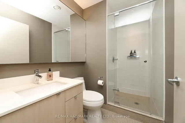 Additional image 5 of 33 Lombard St Unit 2406