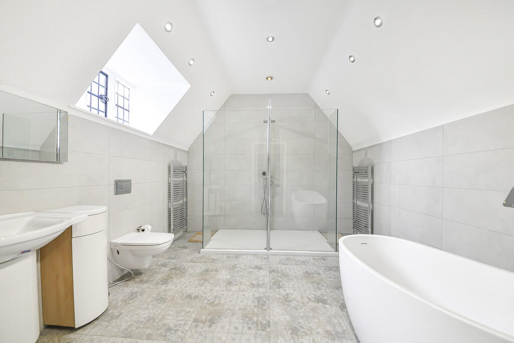 Additional image 27 of Woodbourne Road, Harborne