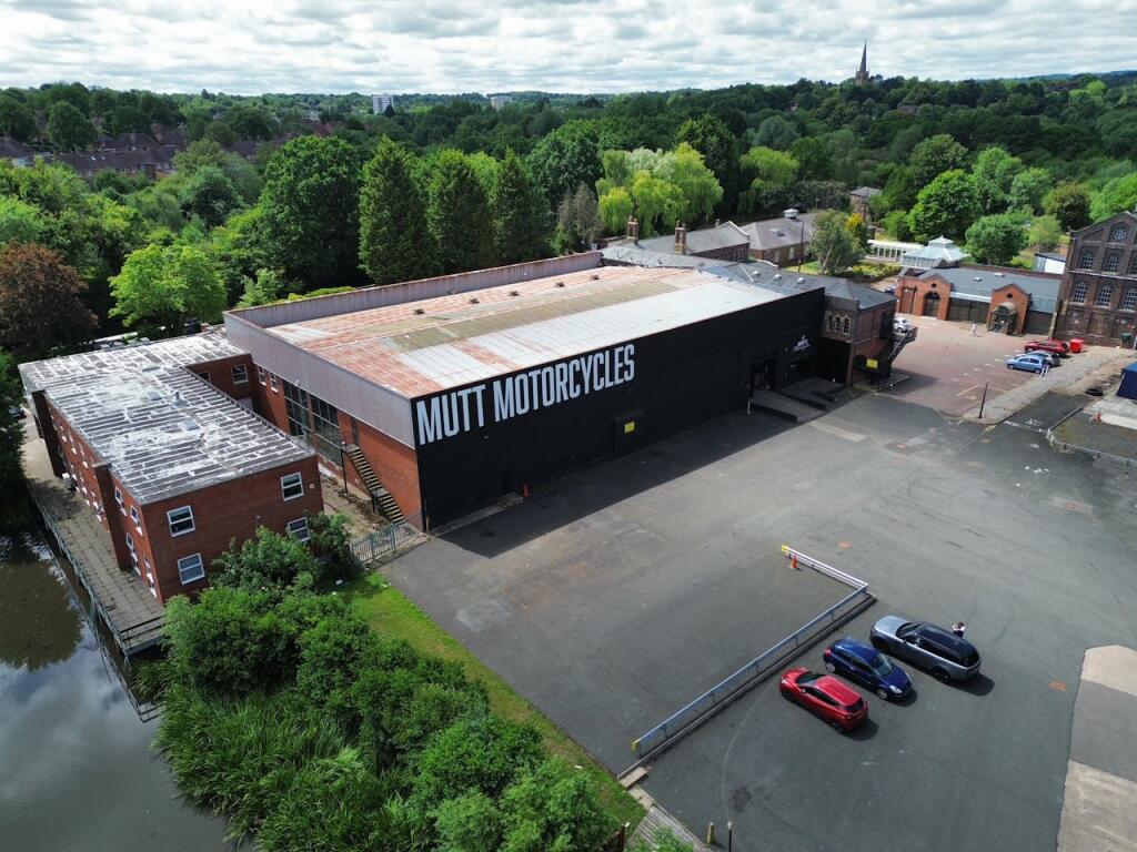Lakeside Business Centre, Lifford Lane, Birmingham, B30 3NU