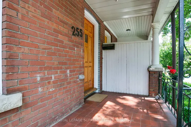 Additional image 5 of 255 Howland Ave