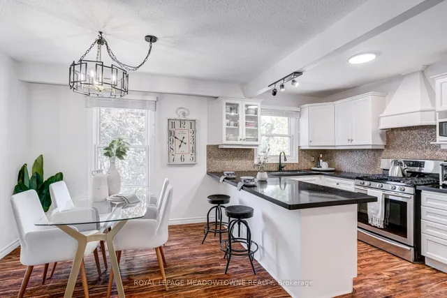 Additional image 12 of 371 Bronte St Unit 5