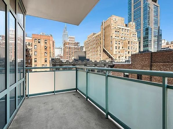 325 5th Ave, New York, NY 