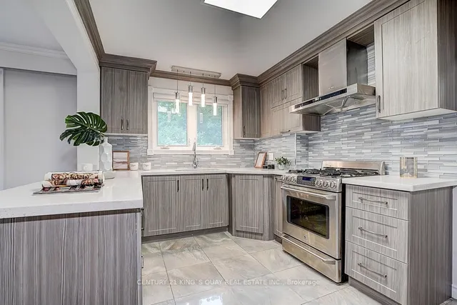 Additional image 24 of 55 Three Valleys Dr