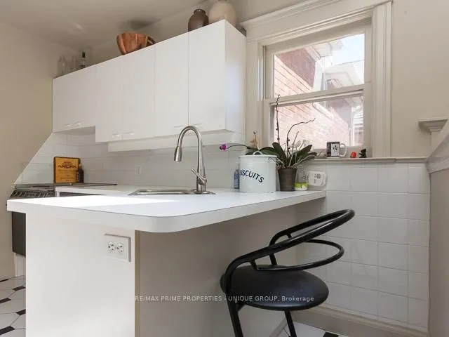 Additional image 15 of 51 Carmichael Ave