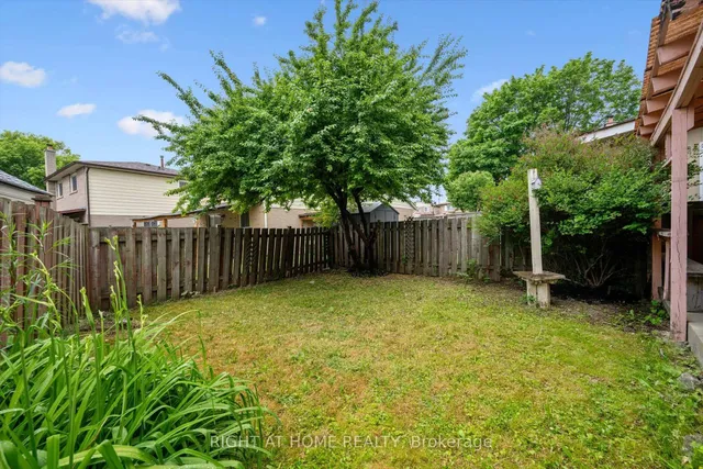 Additional image 33 of 44 Autumn Glen Circ