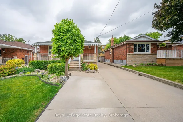 Additional image 3 of 327 East 42nd St