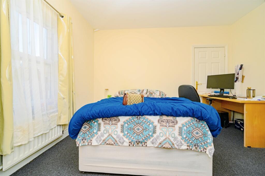 Additional image 9 of Salisbury Hall Drive, Hatfield