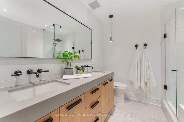 Additional image 40 of 14 Lukow Terr