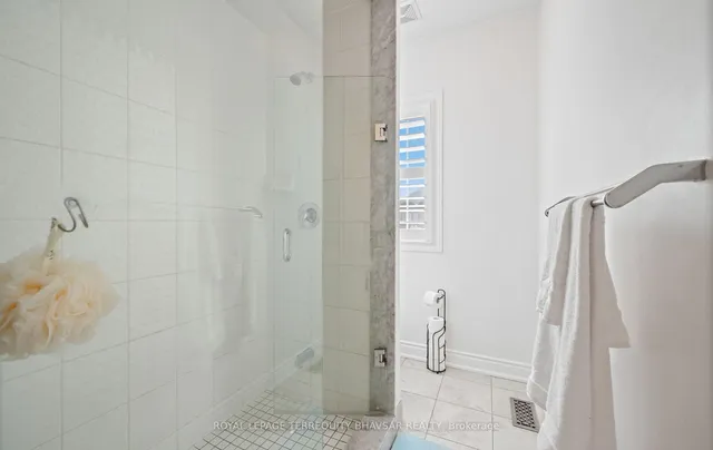 Additional image 36 of 48 Bansbury Circ