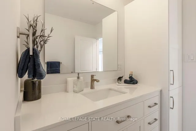 Additional image 28 of 8477 Dickenson Rd