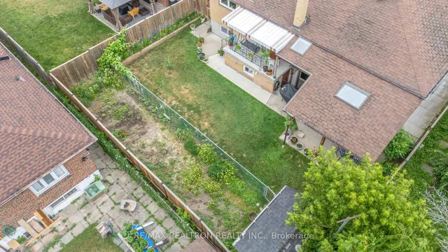 Additional image 36 of 4 Peacham Cres