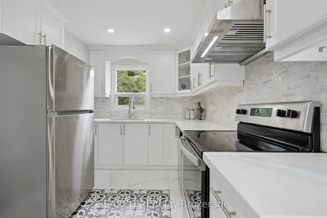 Additional image 16 of 15 Hector Crt