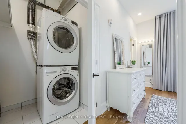 Additional image 28 of 1657 Bathurst St Unit 4A