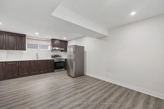 房产图片 40 - 135 Ian Ormston Dr