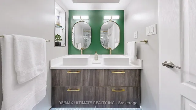 Additional image 19 of 135 Marlee Ave Unit 505