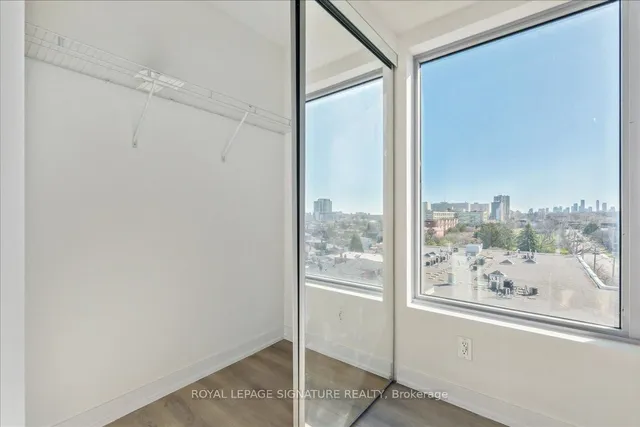 Additional image 28 of 2433 Dufferin St Unit 701