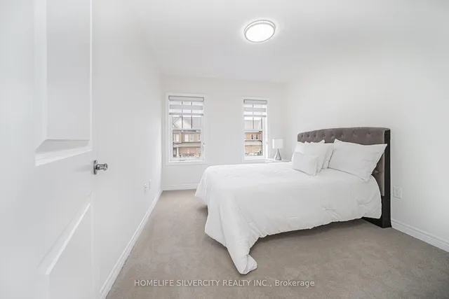 Additional image 36 of 34 Matterhorn Rd