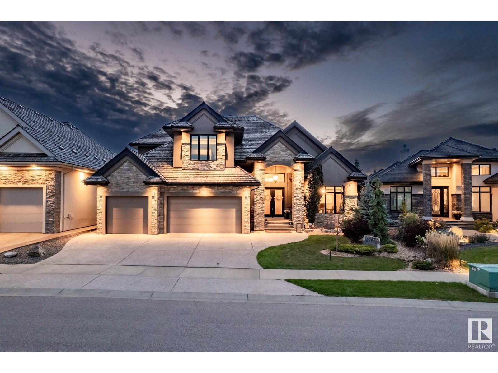 2767 Wheaton DR NW|Edmonton, Alberta T6W2M5