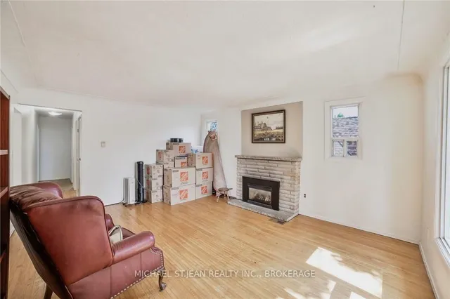 Additional image 21 of 96 East 21st St