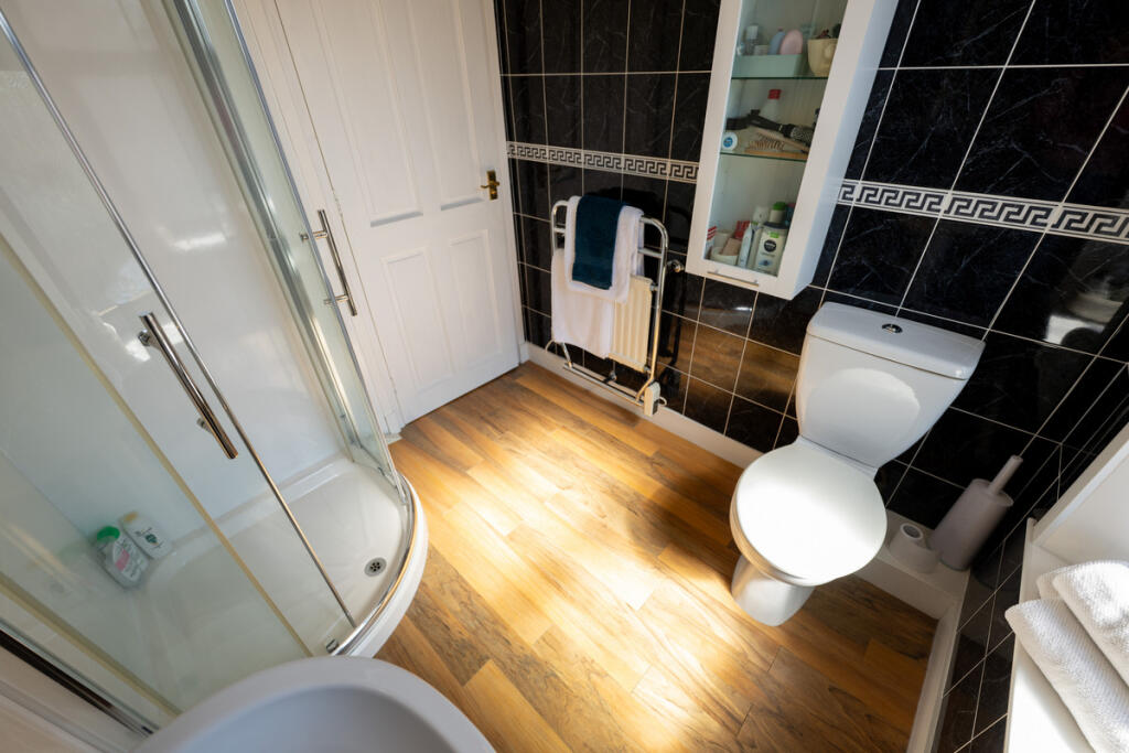 Additional image 24 of St. Catherine Street, Banff, AB45