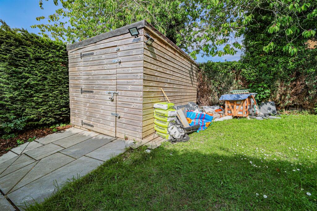 Additional image 41 of Park Field, Markyate, St. Albans, AL3