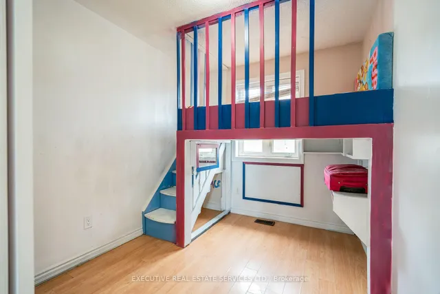 Additional image 29 of 5 Sprucewood Rd